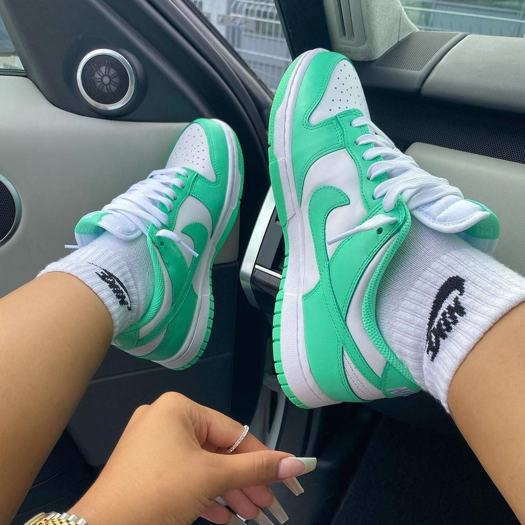 Nike Dunk Low 'Green Glow'