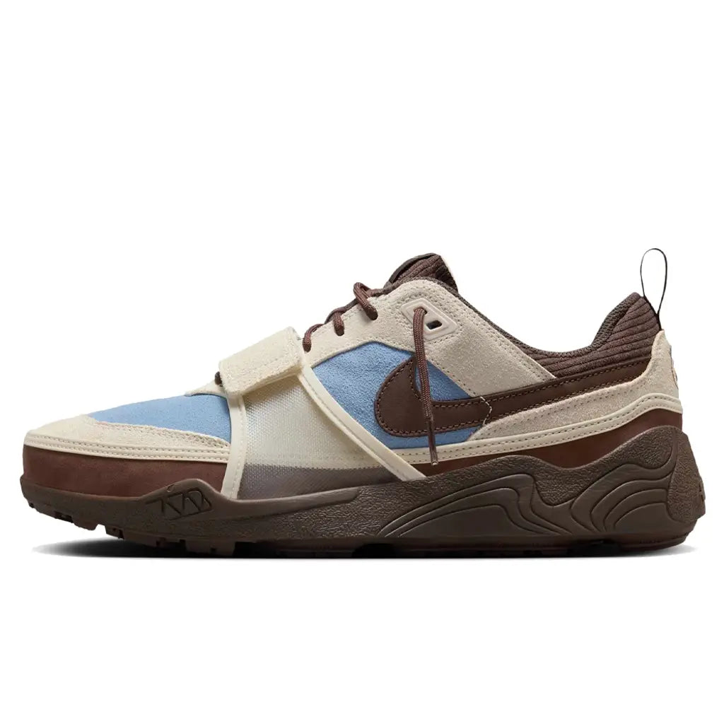 Nike x Travis Scott Zoom Field Jaxx 'Leche Blue'