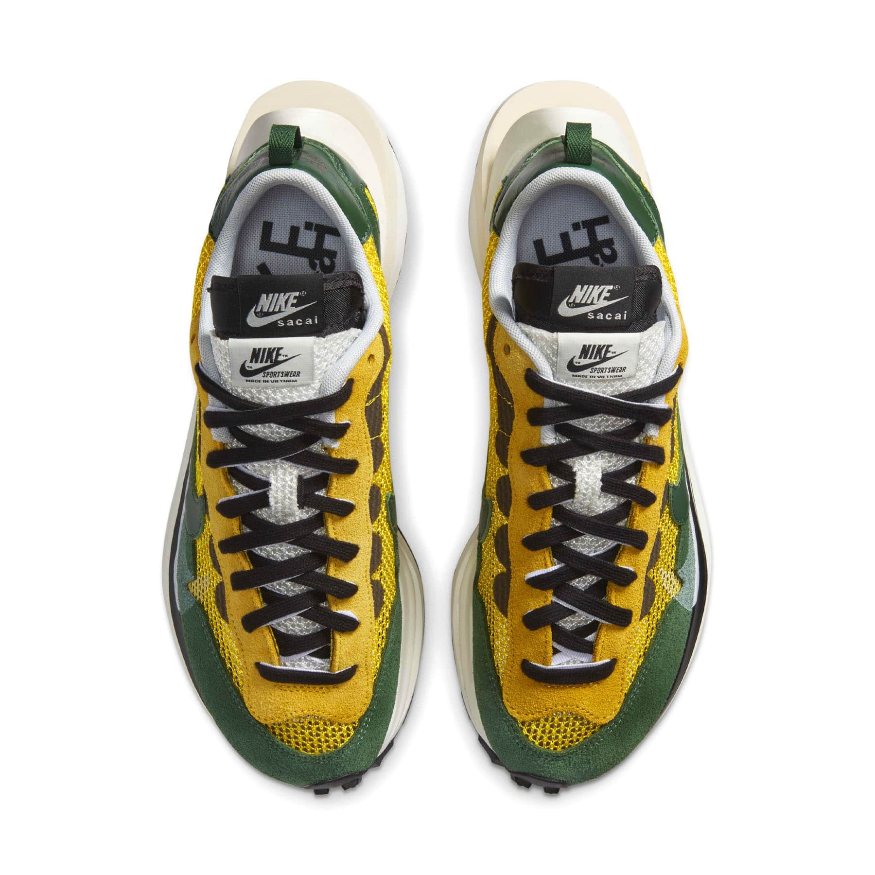 Nike x Sacai Vaporwaffle 'Tour Yellow Stadium Green'